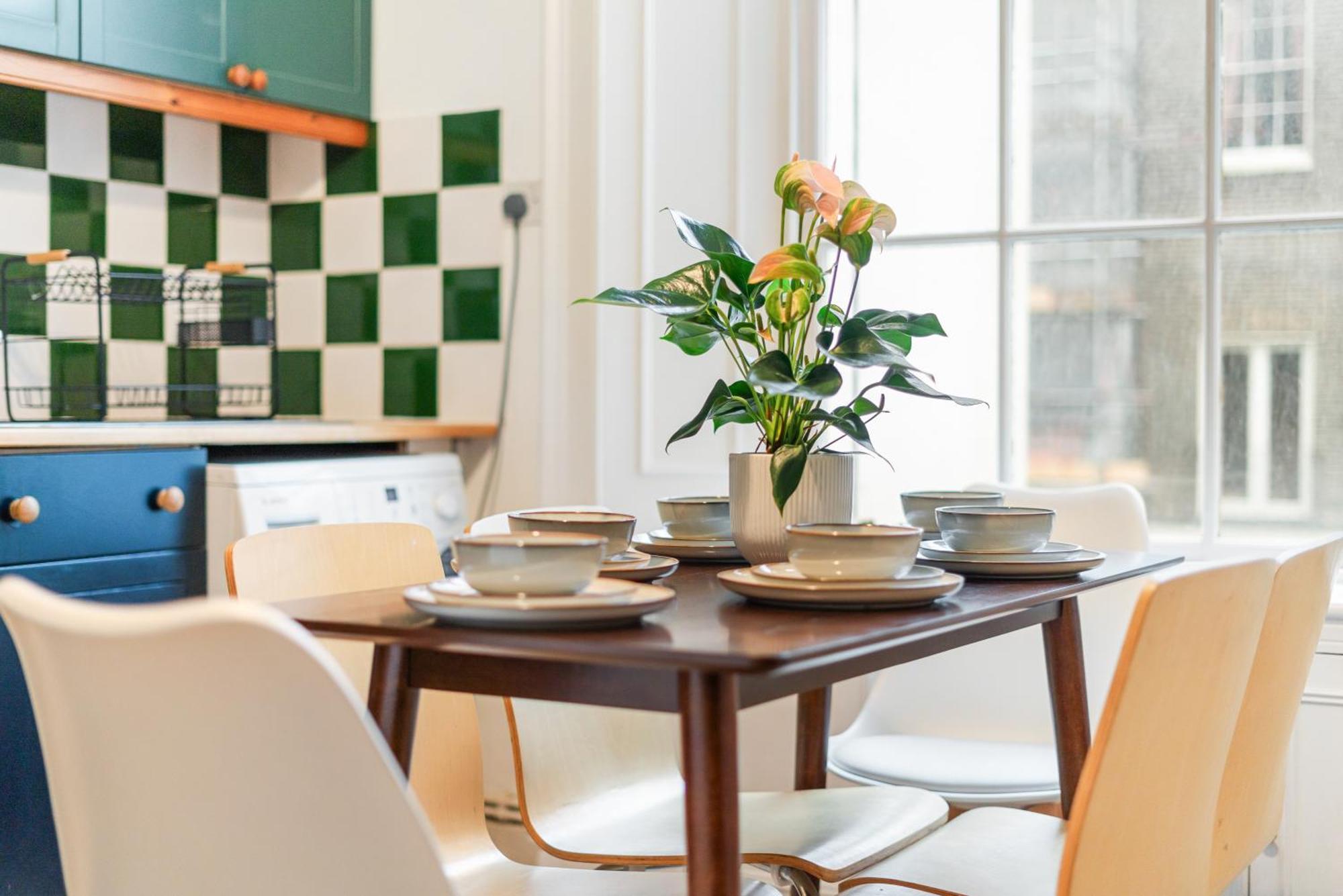 Apartment Central London 3Br In A Stucco Townhouse